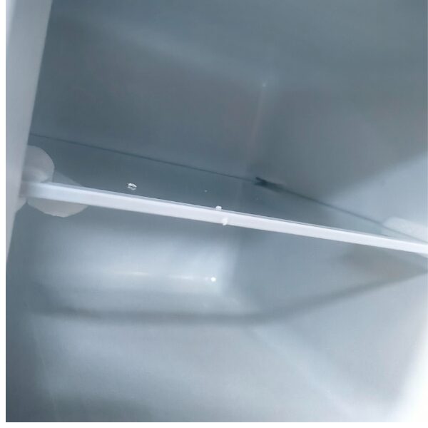 
	Réfrigérateur 2 portes  Smart Technology STR-160H – 138 L